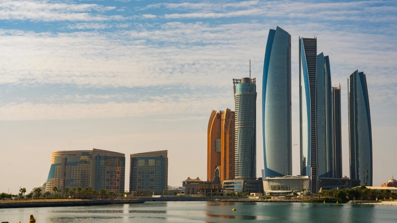 Abu Dhabi Tourist Attractions | Top Places, Costs and Travel Guide