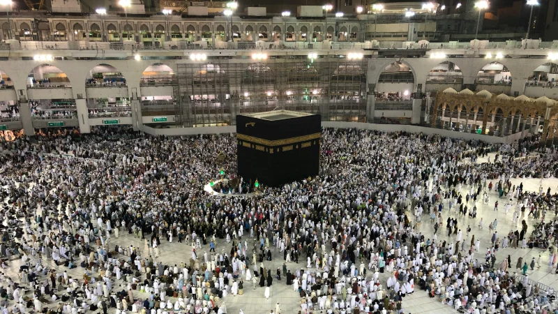 Hajj as a Symbol of Islamic Unity | Meaning, Lessons, and Spiritual Benefits