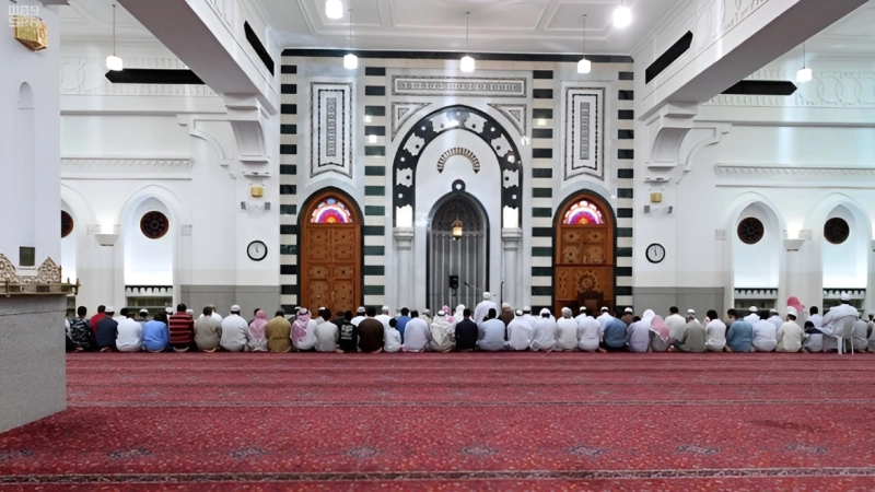Al-Khandaq Mosque in Madinah: History, Significance and Visitor Guide