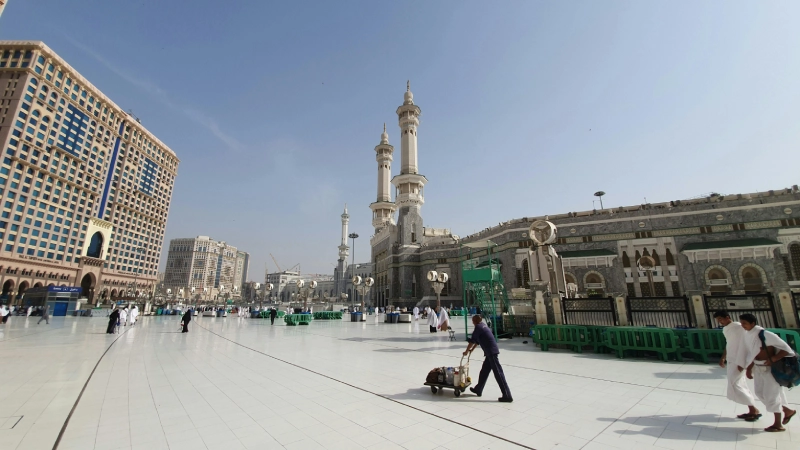 Best Umrah Package from Bangladesh | Affordable & VIP Umrah Options