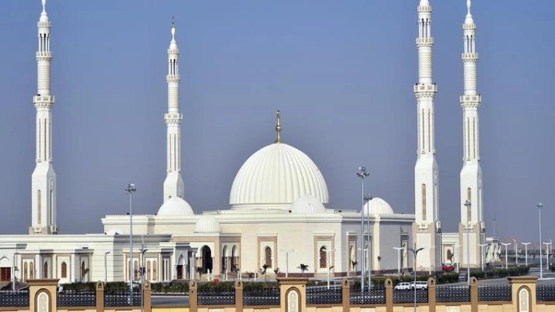 Masjid Al-Fattah Al-Aleem: History, Architecture and Visitor Guide