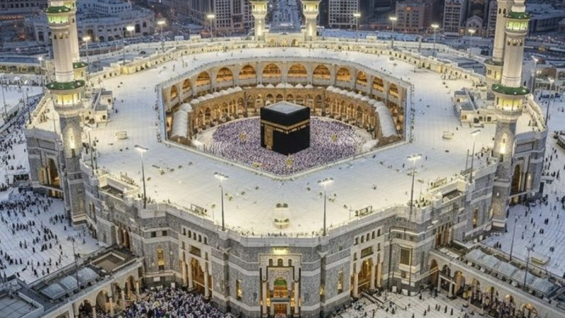 5-Star Premium Umrah Package