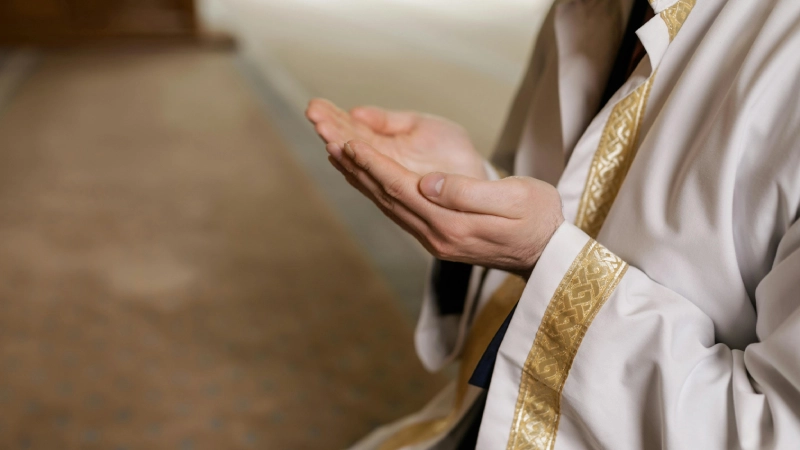 Best Hotels in Makkah and Madinah | Top Stays Near Haram